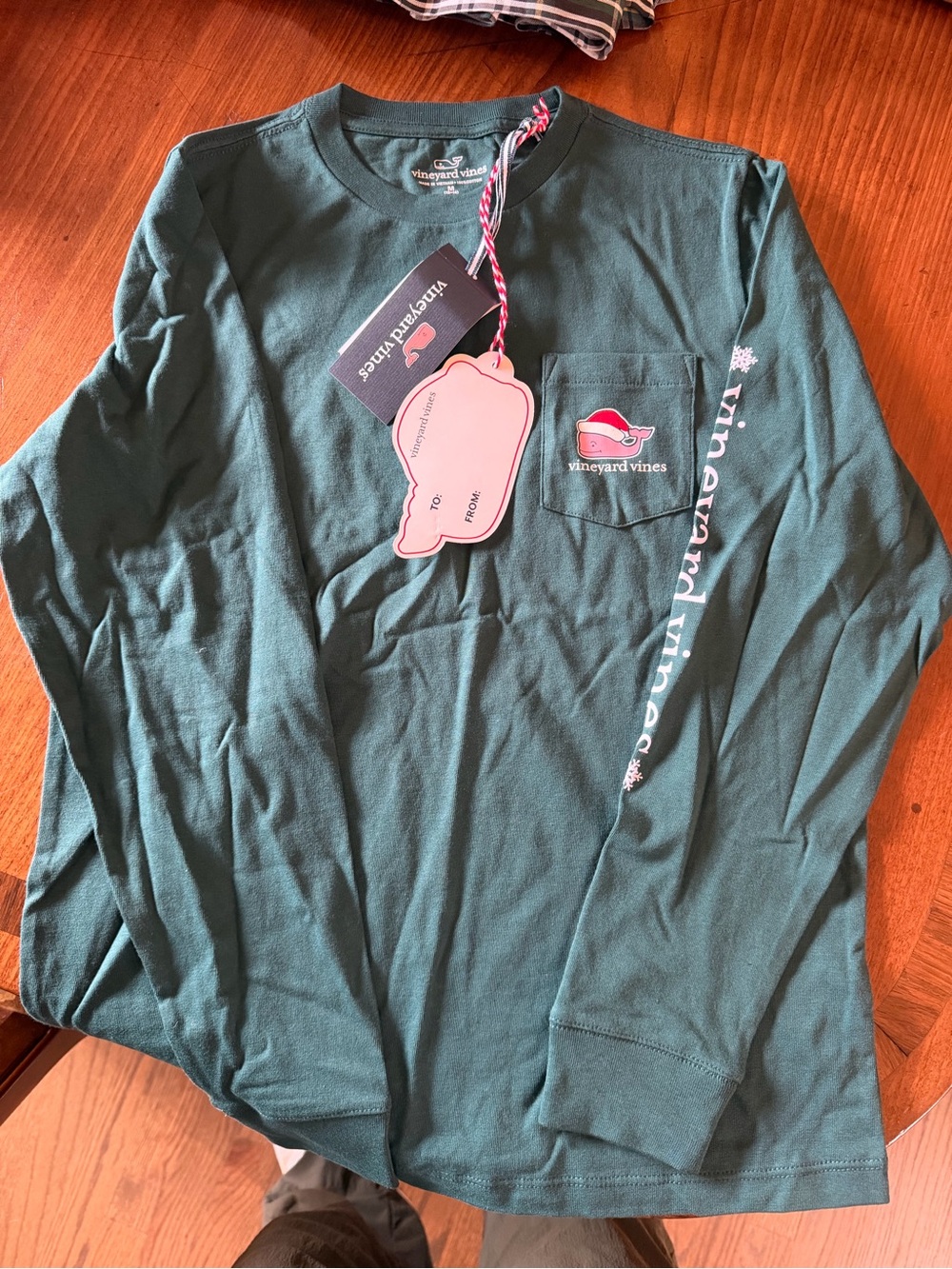 Vineyard Vines Boy’s charleston Green Long Sleeve Pocket Tee with Holiday Whale